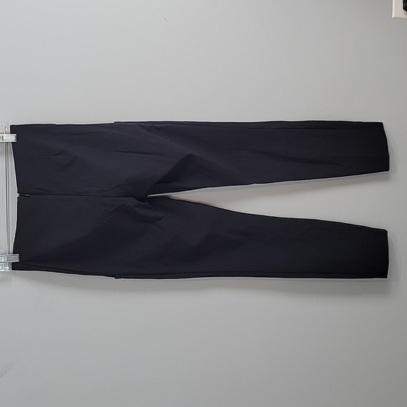 353450 Athleta Wander Slim Ankle pants side pockets in Black - Picture 4 of 11